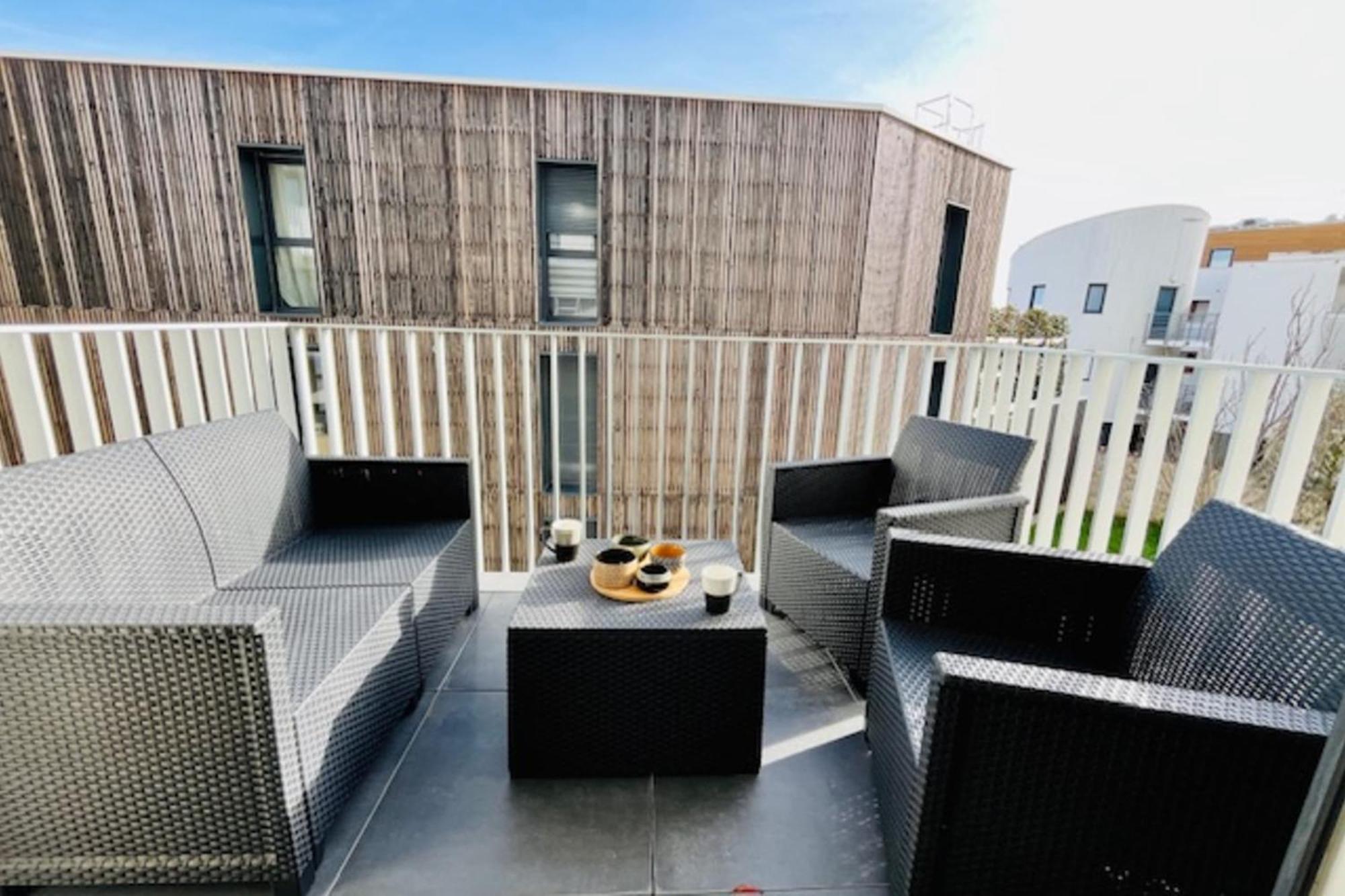 Charming New Flat With Balcony Διαμέρισμα Λα Ροσέλ Εξωτερικό φωτογραφία